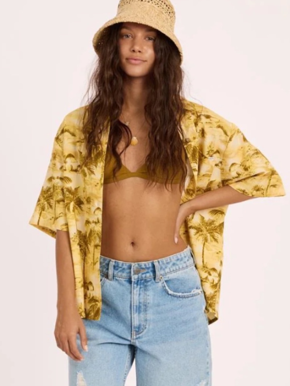 Sisstrevolution Women’s Small button down Yellow Palm Print Short-Sleeve Shirt
